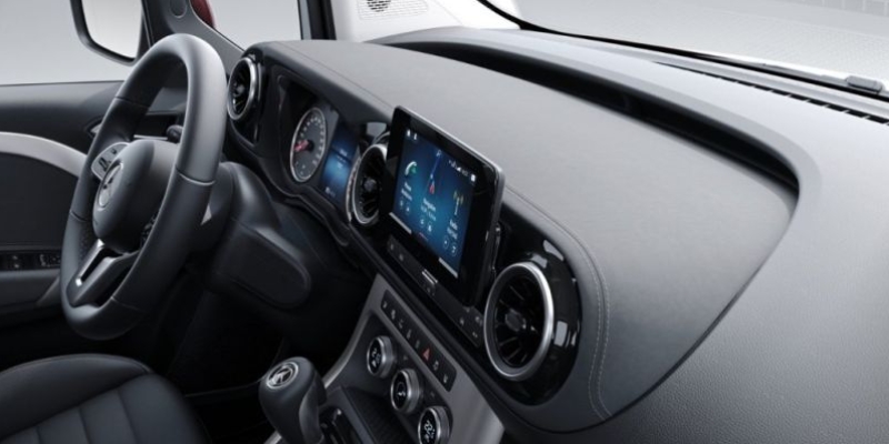 Pannelli delle porte e plancia portastrumenti in NEOTEX