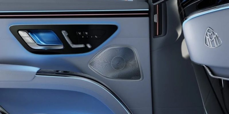 Sound System Burmester® 4D Surround con personalizzazione del suono