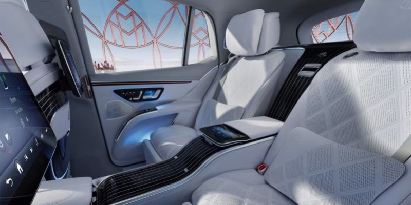 Vano posteriore First Class e sedili Executive