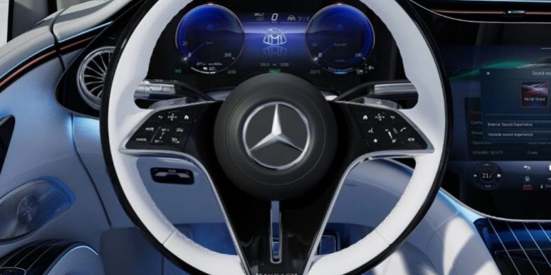 Volante multifunzione in pelle Nappa nel design Maybach