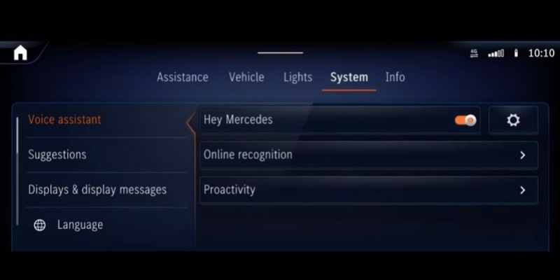 Assistente vocale MBUX