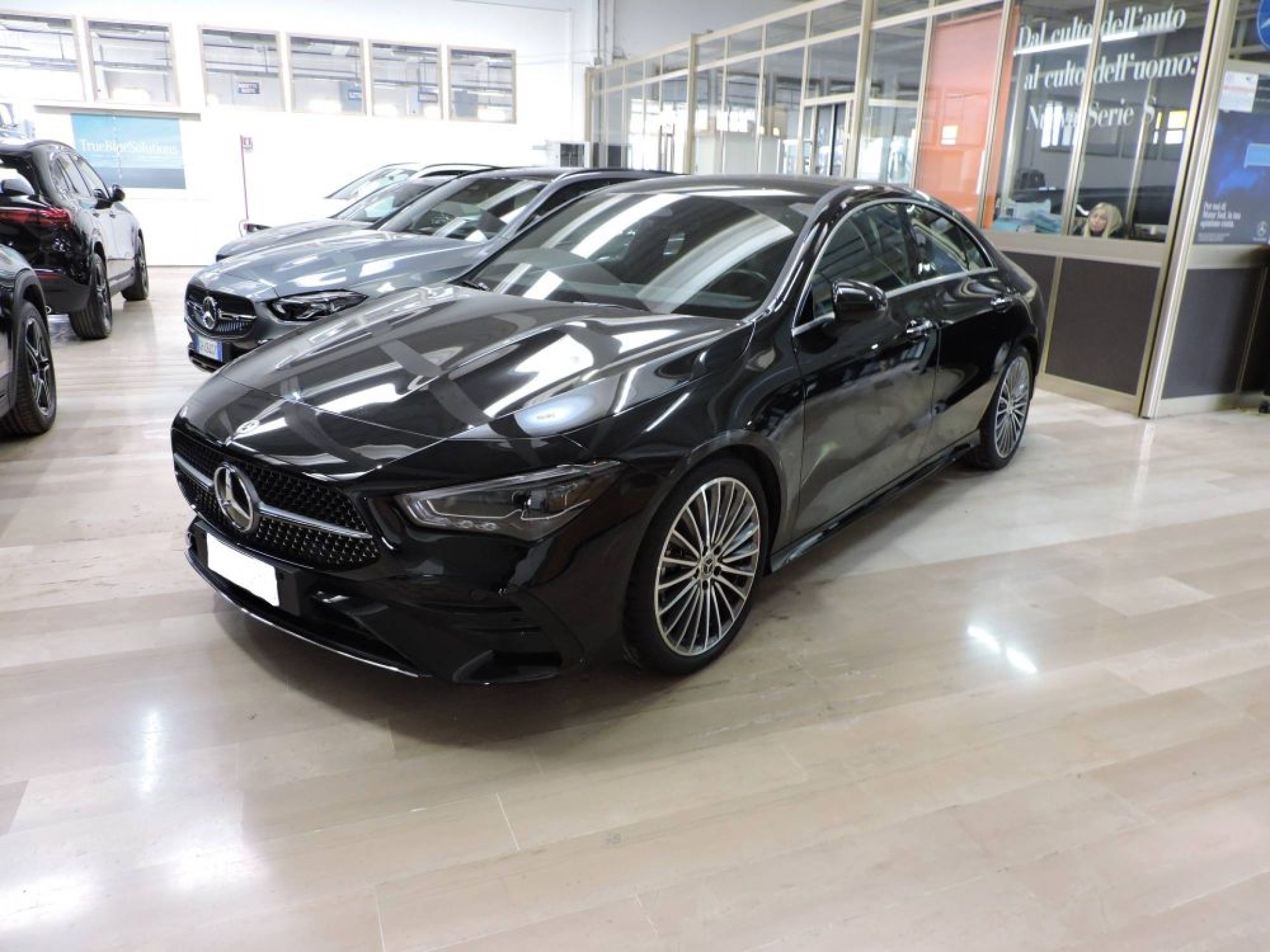 Mercedes-Benz CLA 200 d Coupe' AMG Line, 2023, 8.039 km - foto 2