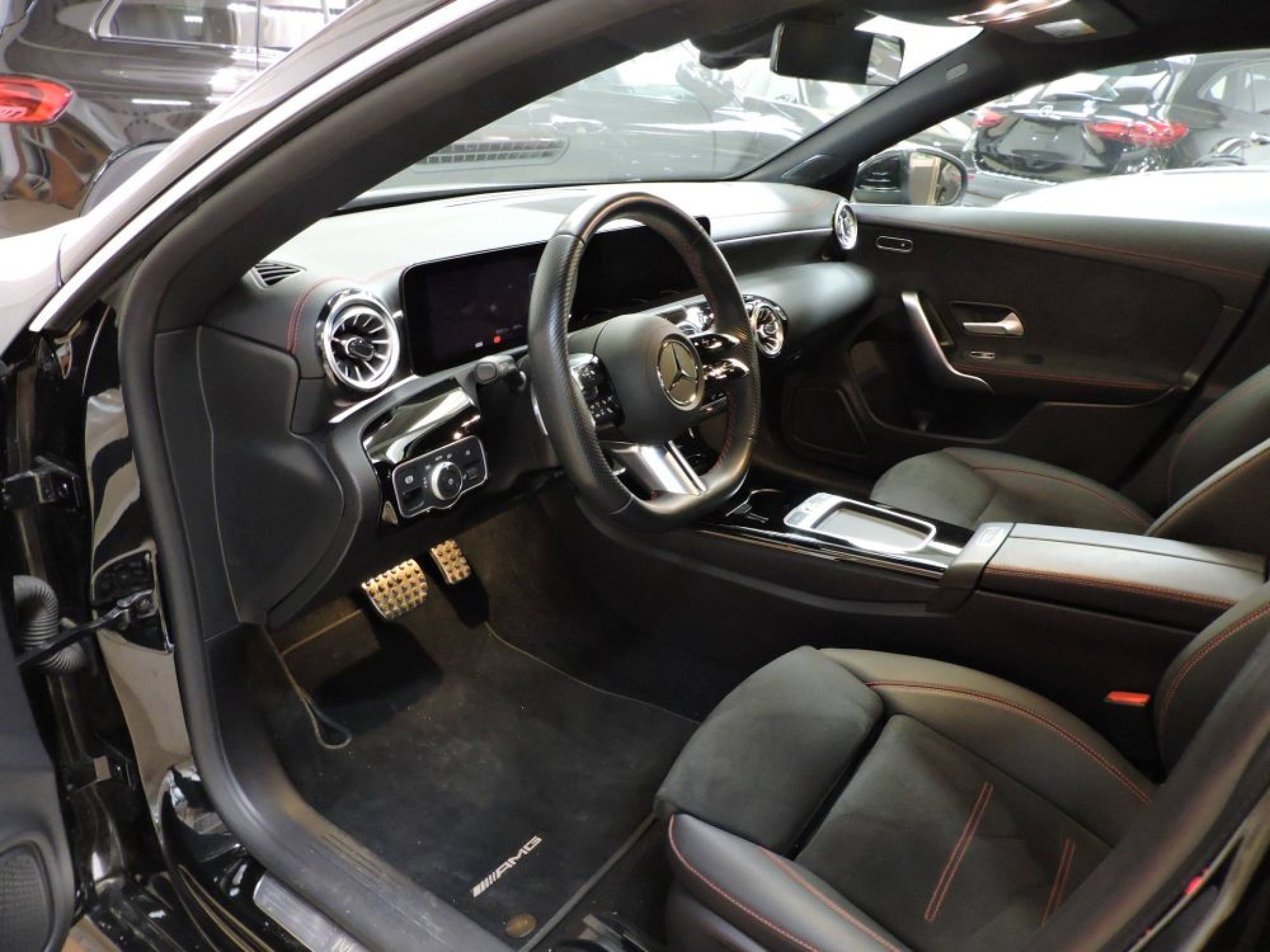 Mercedes-Benz CLA 200 d Coupe' AMG Line, 2023, 8.039 km - foto 5