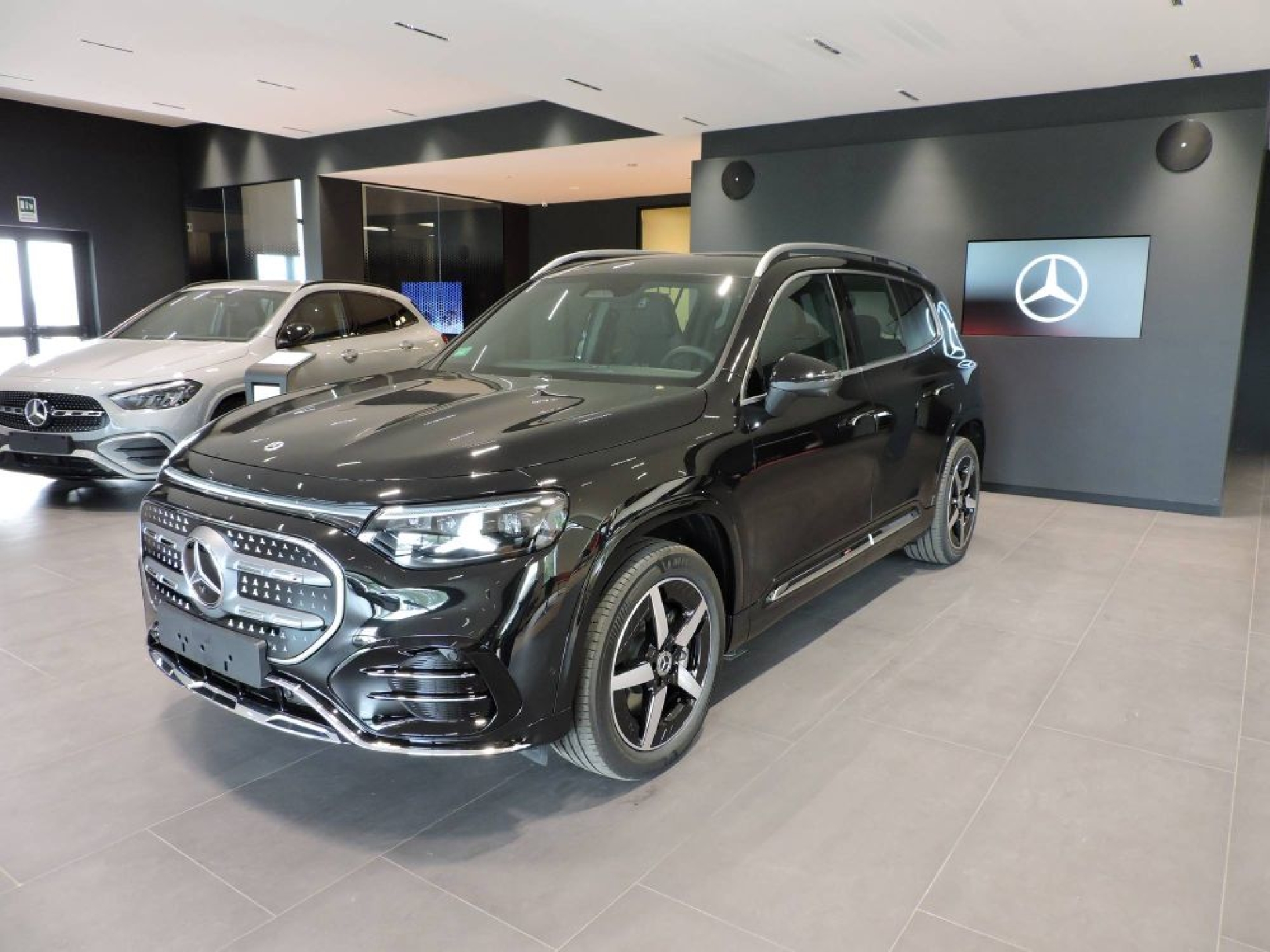 Mercedes-Benz GLB 250+ EQ AMG Line Advanced Plus