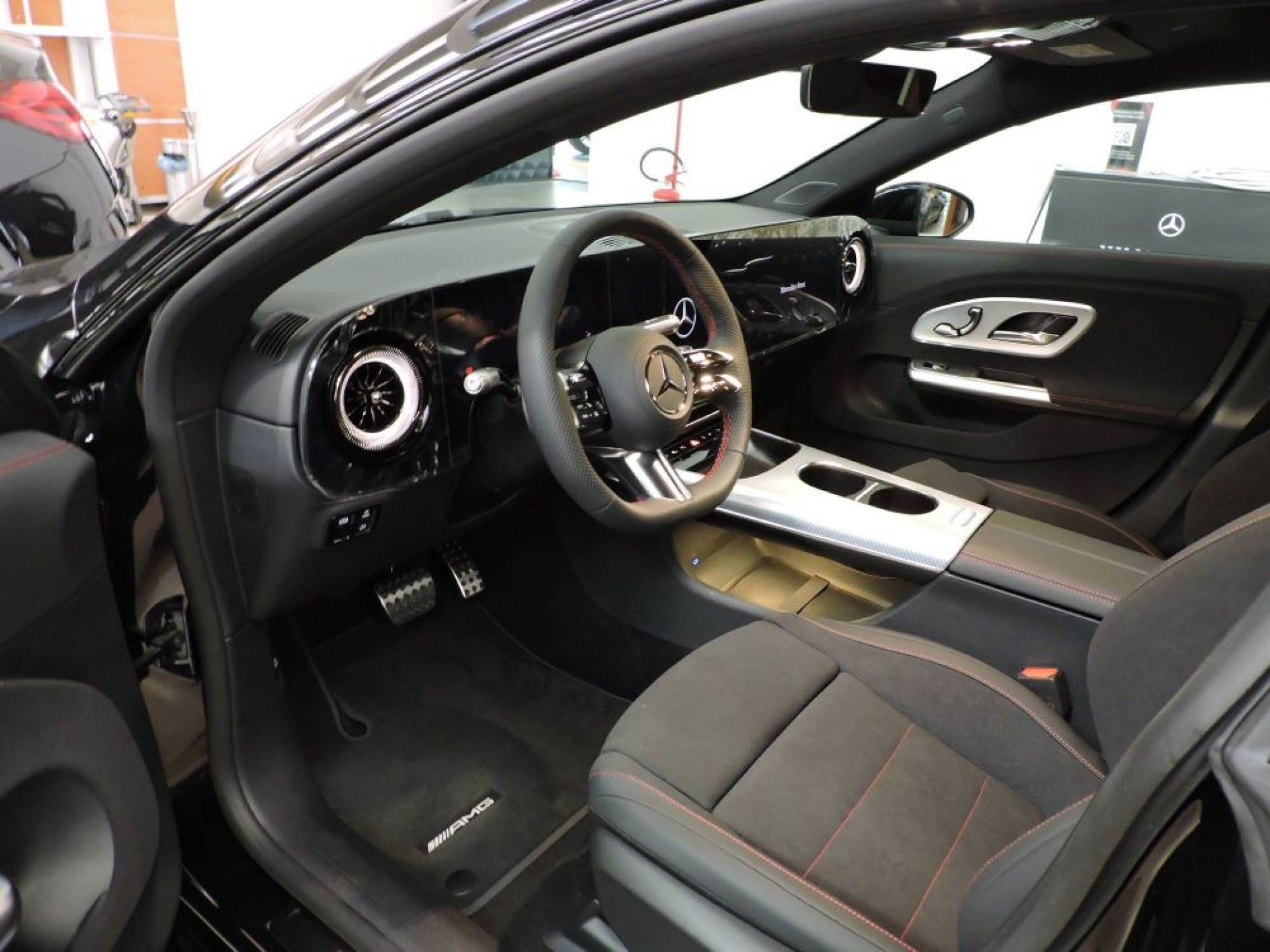 Mercedes-Benz Classe CLA 4MATIC AMG Line Plus