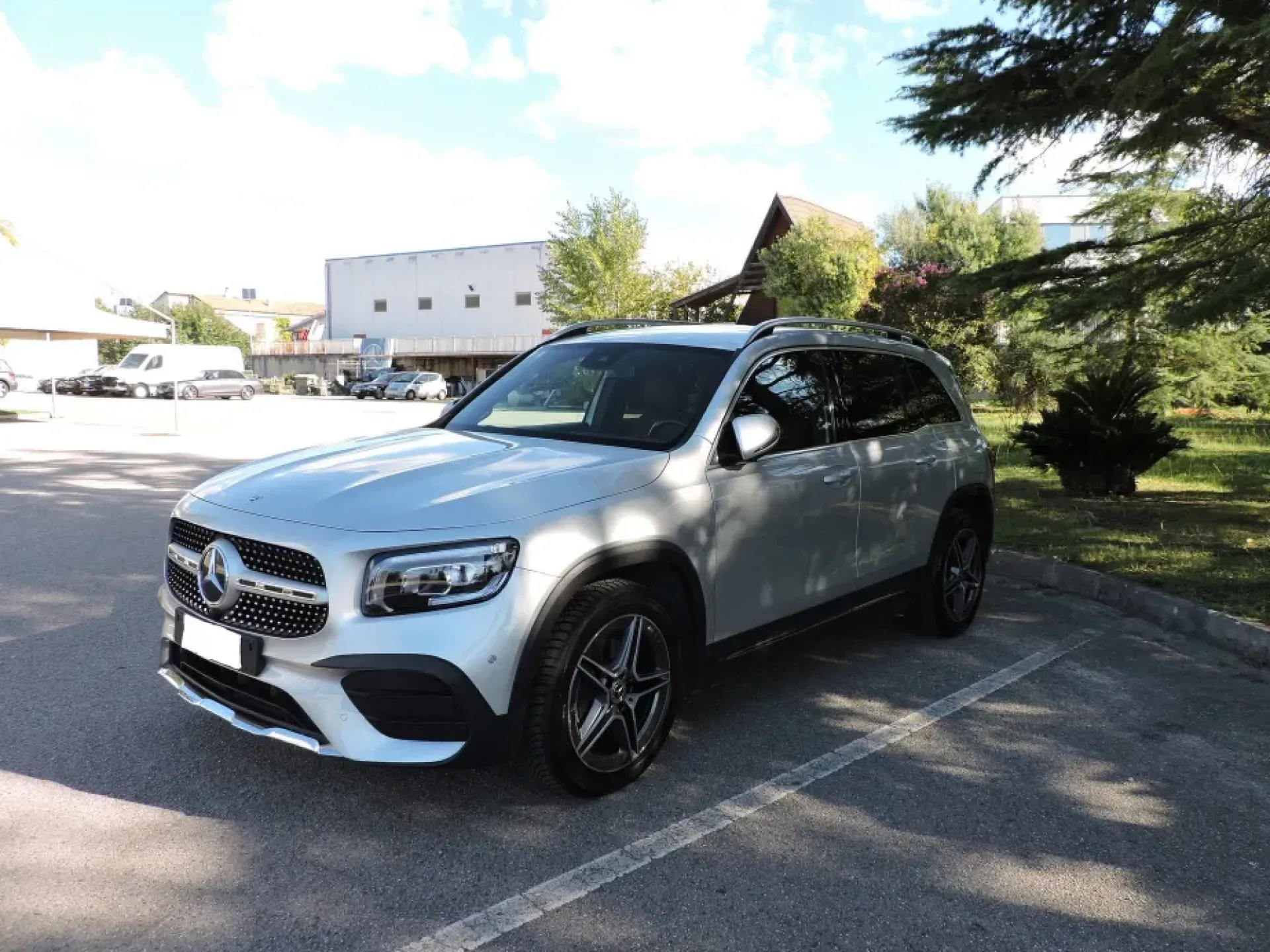 Mercedes-Benz GLB 200 d 4MATIC AMG Line Premium